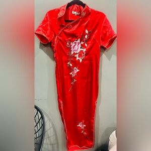 Vintage Red Satin Cheongsam Dress with Floral Embroidery Size M
